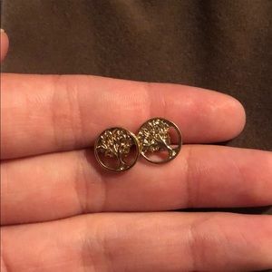 Gold tree stud earrings